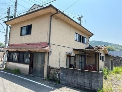 3K Detached House with Garden for Sale in Satsuma Town, Kagoshima - Thumbnail 2