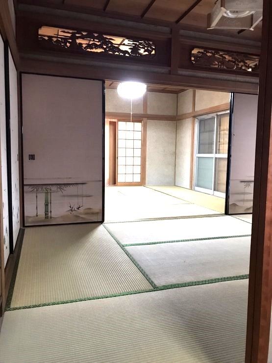 Renovated 7DK House for Sale in Niihama, Ehime - Thumbnail 3