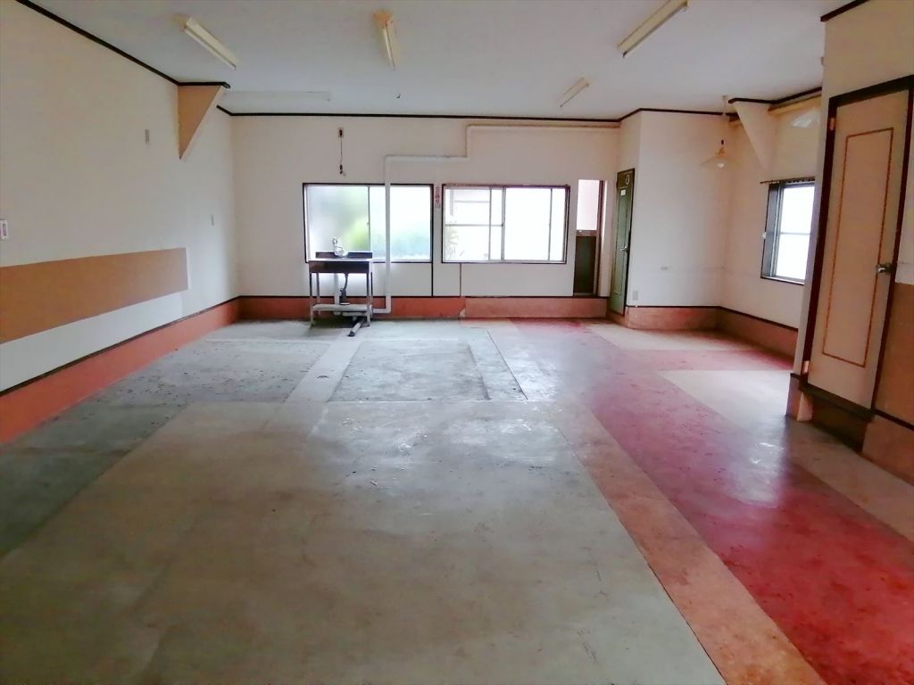 6LK House for Sale in Odate, Akita - 293.75 sqm on 241 sqm Land - Thumbnail 4