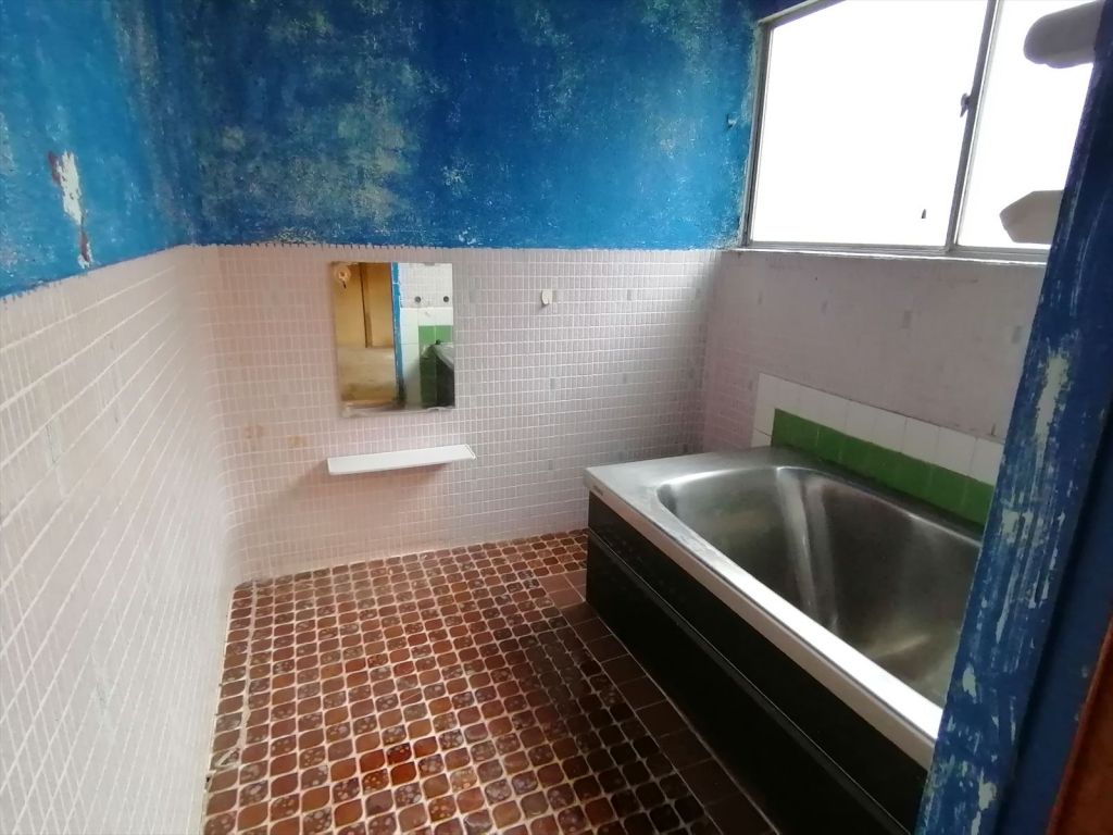 6LK House for Sale in Odate, Akita - 293.75 sqm on 241 sqm Land - Thumbnail 3