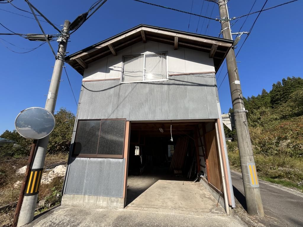7DK House for Sale in Yurihonjo, Akita – 189m² - Thumbnail 2