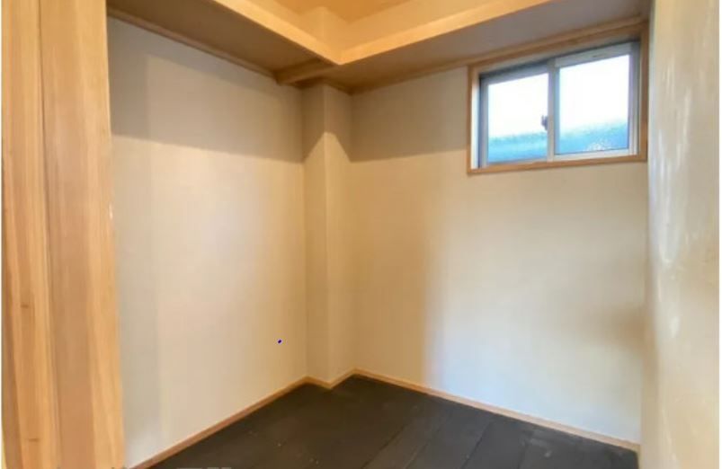 3LDK House for Sale in Serene Oita City Neighborhood - Thumbnail 4