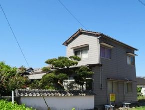 Renovated 6DK Wooden House Near Usuki Station, Oita - Thumbnail 2
