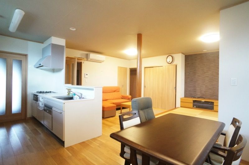 5SLDK Spacious House for Sale in Fukui City, Built 2012 - Thumbnail 3