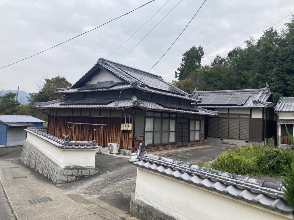 3DK House for Sale in Imabari, Ehime - 86.09 sqm - Image 1