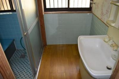 Renovated 6LDK Rental House with Large Garden in Isa City, Kagoshima — Interior, Isa, Kagoshima