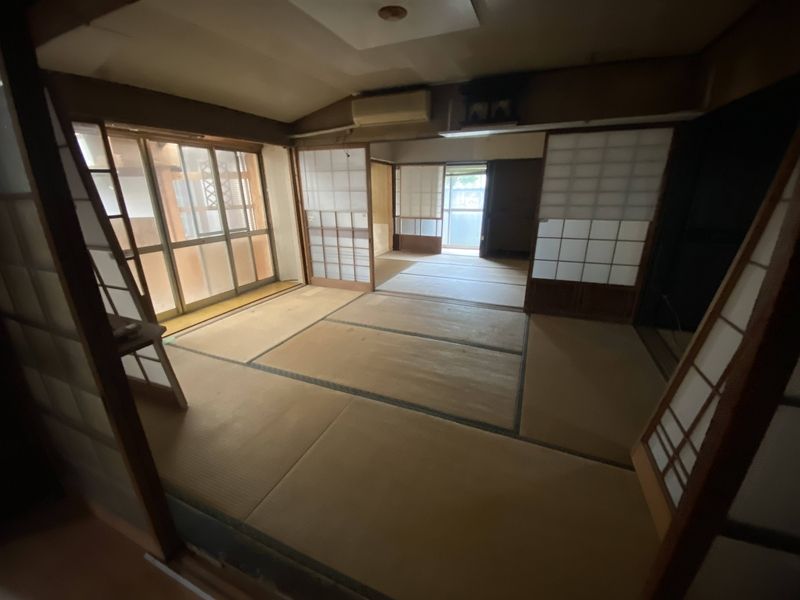 DIY Renovation House with Land in Taka Town, Hyogo - Thumbnail 2