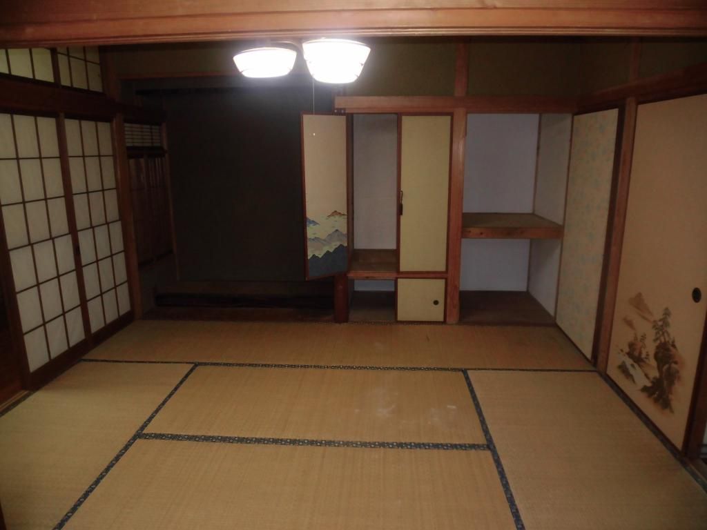 4DK Detached House for Sale in Quiet Arao City Neighborhood - Thumbnail 2