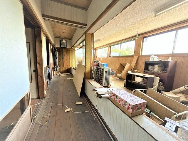 Affordable 9K House with Sunroom in Kurayoshi, Tottori - Thumbnail 2