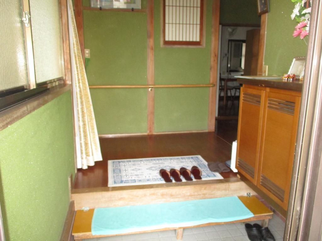 6DK House with Warehouse for Sale in Kasaoka, Okayama Akiya Bank - Thumbnail 3
