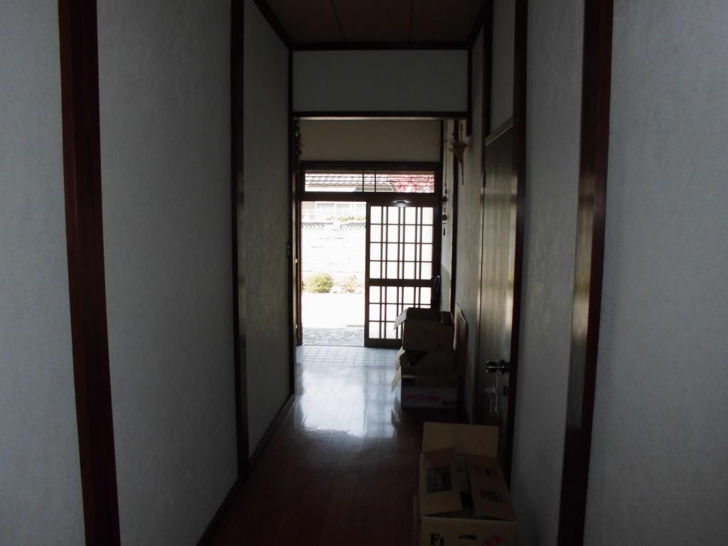Spacious 7LDK House for Sale in Tateyama, Toyama Prefecture - Thumbnail 2