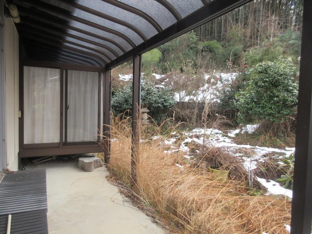 5DK Akiya Bank House for Sale Near Nishi-Miyoshi Station - Thumbnail 2