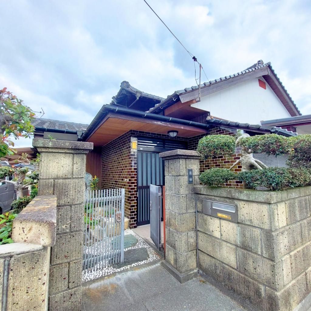 5LDK Traditional Kominka with Garden for Sale in Hirao, Yamaguchi - Thumbnail 2