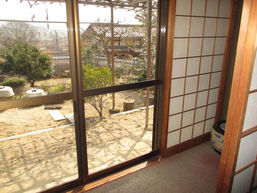 7DK House with Detached Unit & Farmland in Kasaoka, Okayama - Thumbnail 3