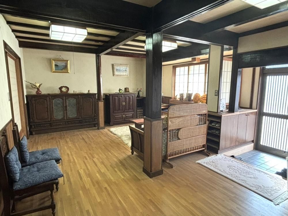 5LDK House in Yawatahama City Center Near Shopping Street - Thumbnail 4