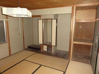 1975 Lightweight Steel 5DK House for Sale in Nabari, Mie - Thumbnail 2