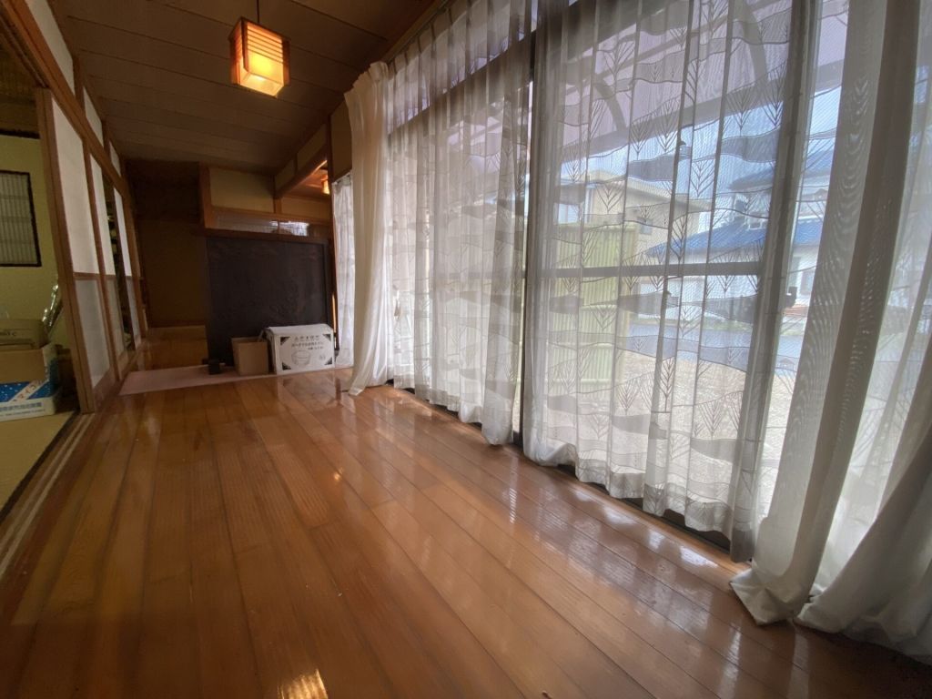 Spacious 4DK Single-Story House for Sale in Tochigi City - Thumbnail 3