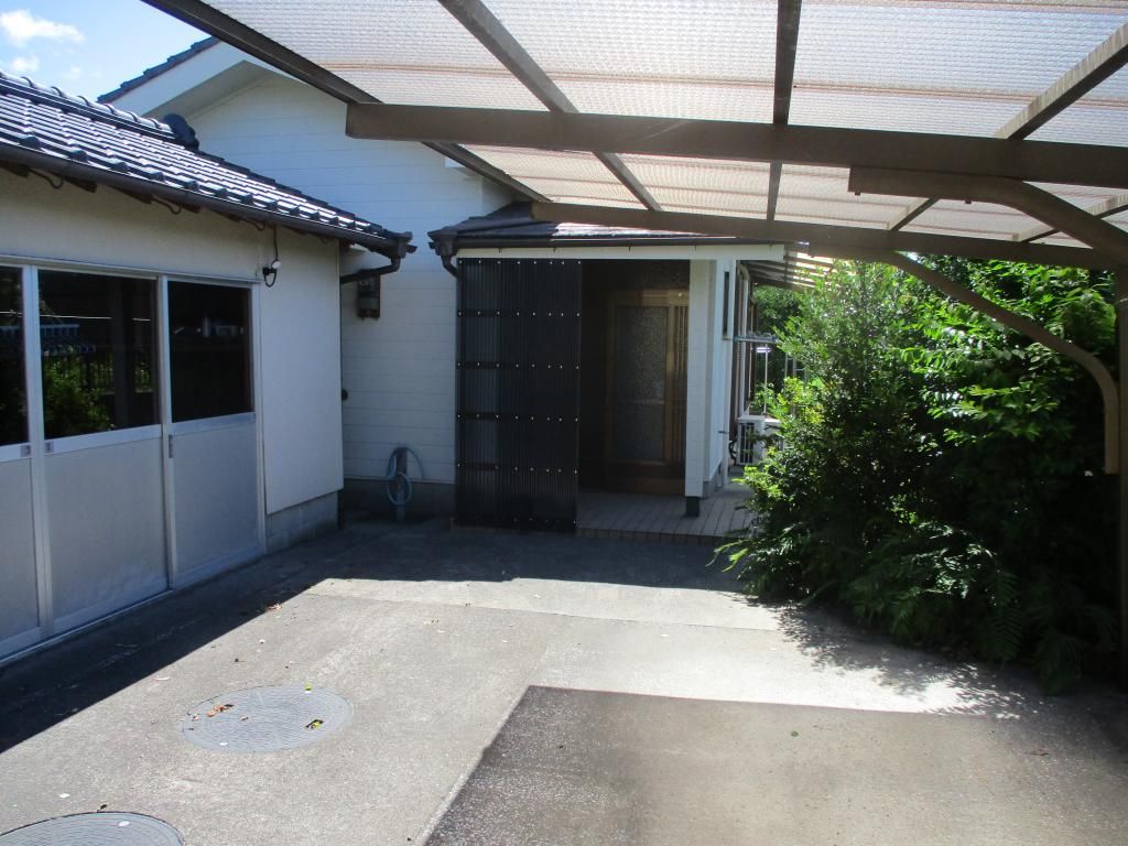 3DK Detached House for Sale in Kirishima, Kagoshima - Thumbnail 2