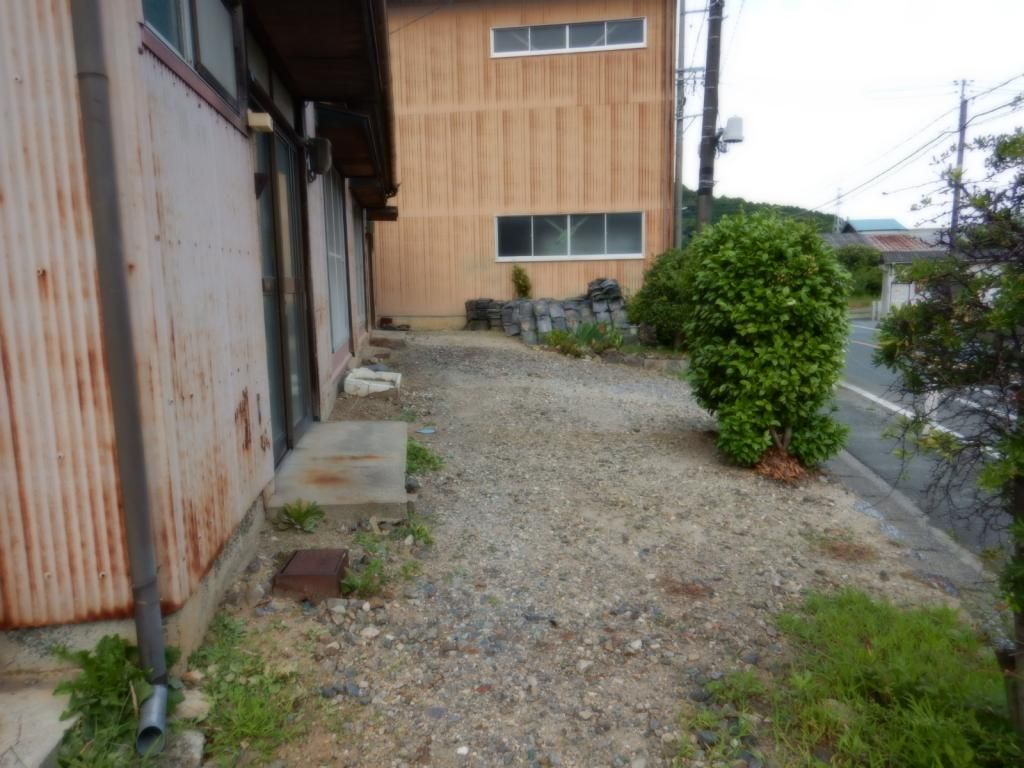 Pet-Friendly Nagaya House for Rent in Gamagori, Aichi - Thumbnail 2