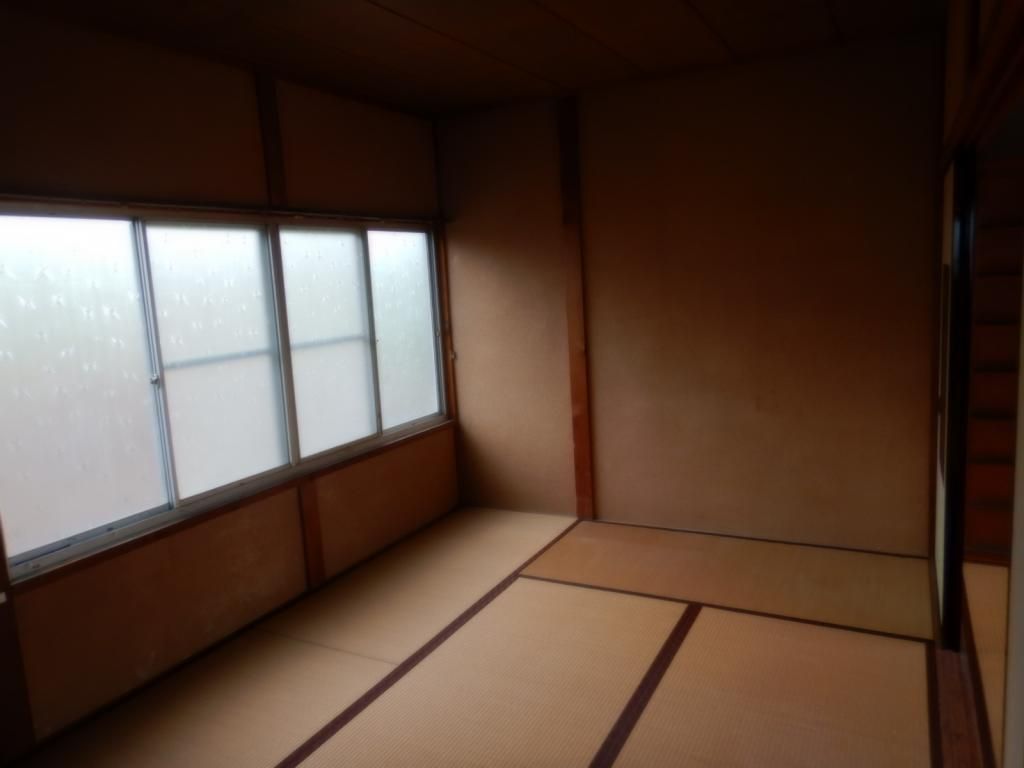 Pet-Friendly Nagaya House for Rent in Gamagori, Aichi - Thumbnail 3
