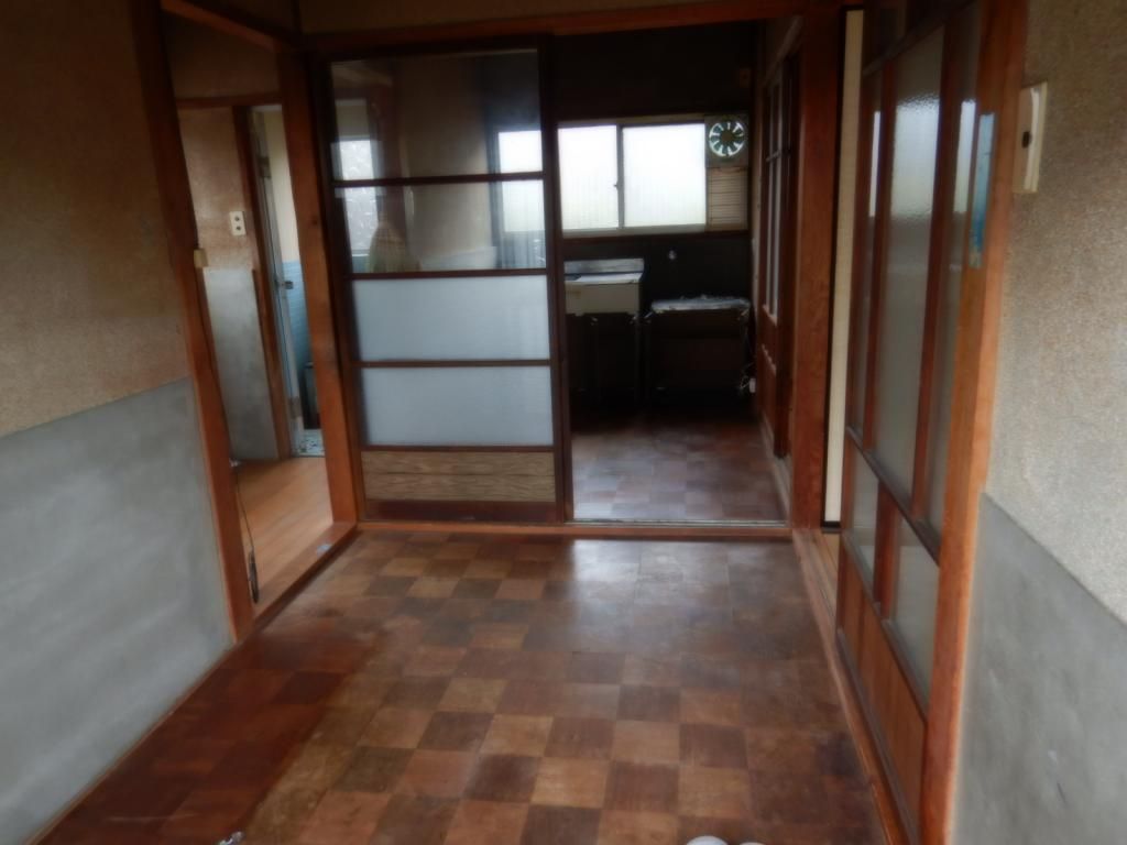 Pet-Friendly Nagaya House for Rent in Gamagori, Aichi - Thumbnail 4