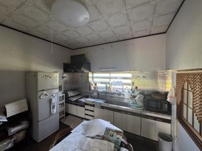 Spacious 8DK House with Farmland in Tokamachi, Niigata — Image 19, Tokamachi, Niigata