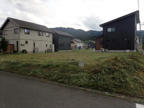 Vacant Corner Land for Sale in Minakami, Gunma - 406.69 sqm - Main Image