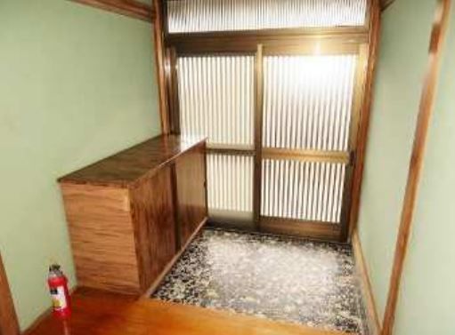 Renovated 5DK House in Usuki, Oita with Mountain Views - Thumbnail 3