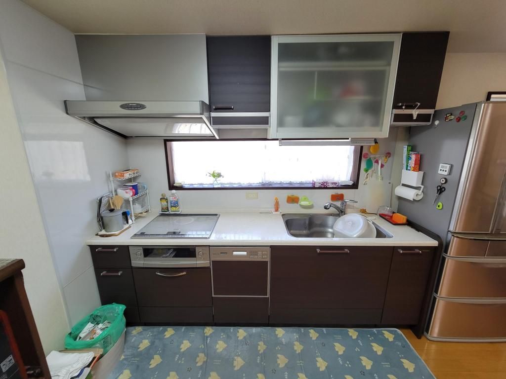 Spacious Family Home in Tsuyama with Renovations - Thumbnail 2