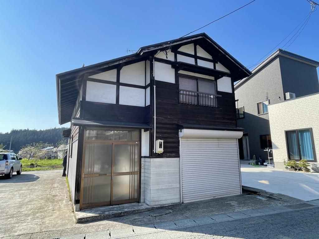 Rental House in Kaneyama, Yamagata - 2DK Traditional Wooden Home - Thumbnail 2