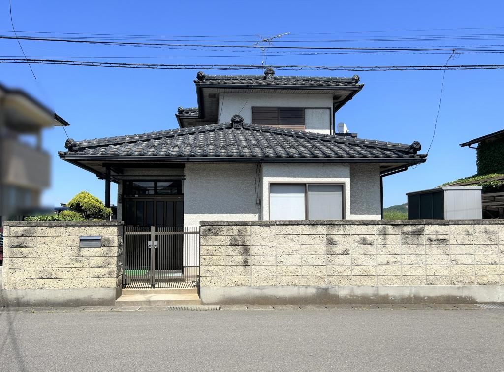 4DK Detached House for Sale in Fukushima City, Akiya Bank - Thumbnail 2
