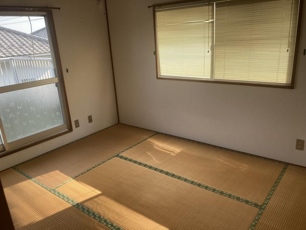 5DK Rental House in Kakamigahara, Gifu - 88.47 sqm, Near Unumajuku Station - Thumbnail 2