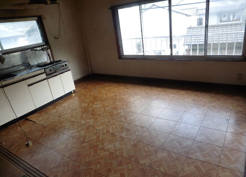 2DK Apartment for Rent near Sakawa Station, Kochi - Thumbnail 2