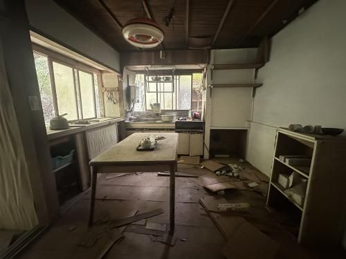 Ghibli-Style House for Renovation in Yahiko Village, Niigata - Thumbnail 4