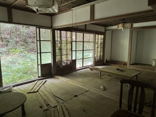 Ghibli-Style House for Renovation in Yahiko Village, Niigata - Thumbnail 3