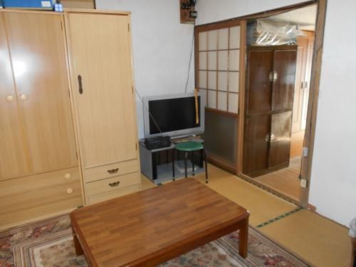 Compact 4K Akiya House for Sale in Quiet Imari, Saga - Thumbnail 3