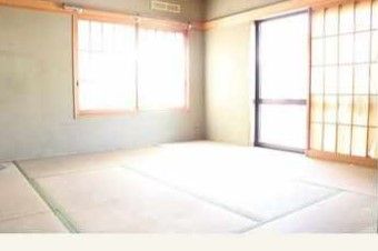 5LDK Family House for Sale in Quiet Fukui Neighborhood - Thumbnail 2