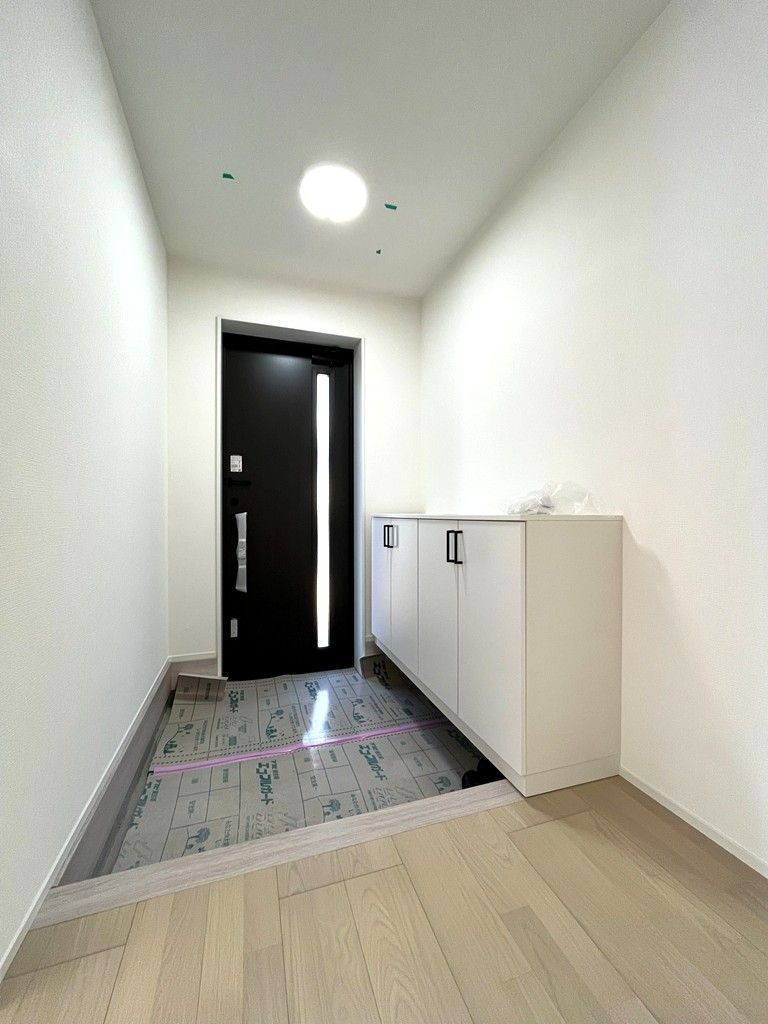 Renovated Single-Story 4LDK House in Komagane, Nagano - Thumbnail 4