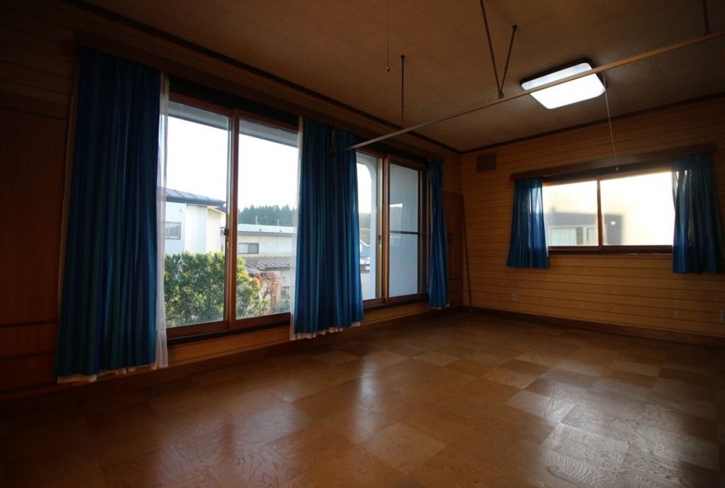 4DK Wooden House for Sale in Odate, Akita - 108.25 sqm - Thumbnail 4