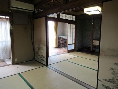 Spacious Two-Story Home in Masuda with Garden — Interior, Yasuda, Hiroshima