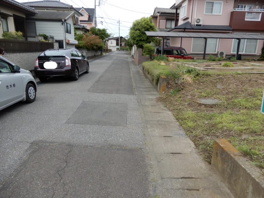 242 sqm Vacant Corner Lot for Sale in Tochigi City - Image 1