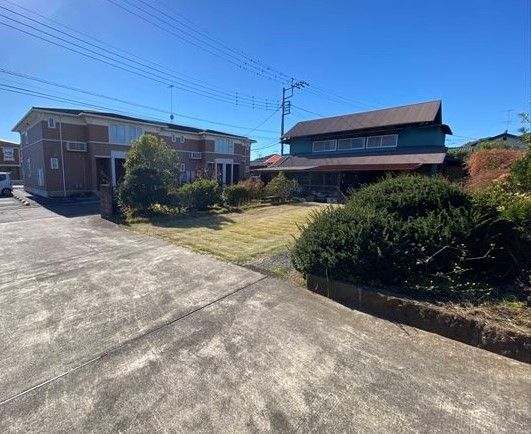 Spacious 4-Bedroom Detached House for Sale in Tochigi City - Thumbnail 3