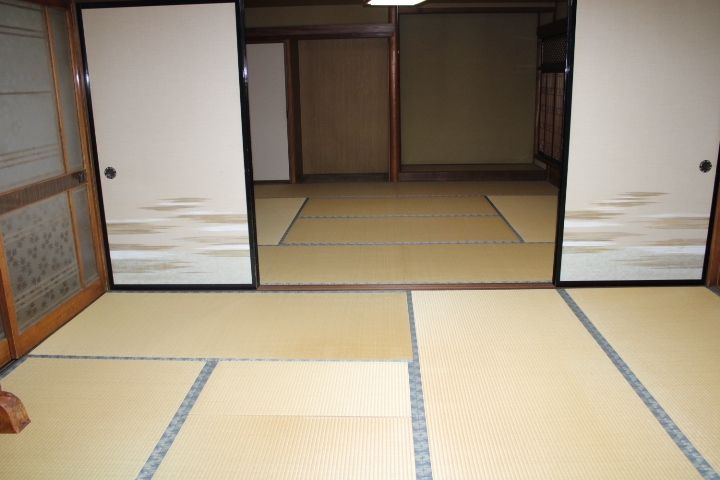 10DK House for Sale in Okuizumo, Shimane - 133.88 sqm - Thumbnail 2