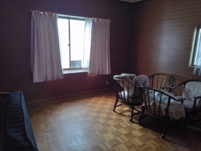 4DK House for Sale in Hadano, Kanagawa - Near Shibuizawa Station - Thumbnail 3