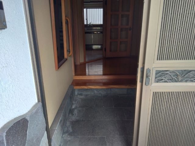 4DK House for Sale in Hadano, Kanagawa - Near Shibuizawa Station - Thumbnail 2