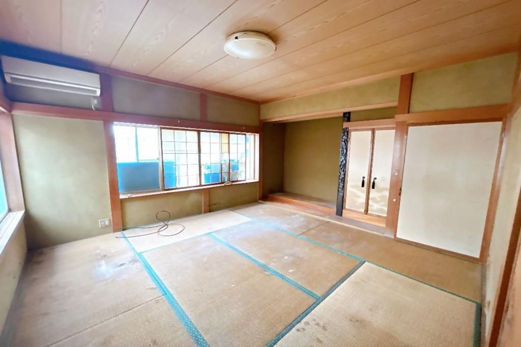 Renovated 4LDK House in Sakai, Fukui - 123.72 sqm - Image 1