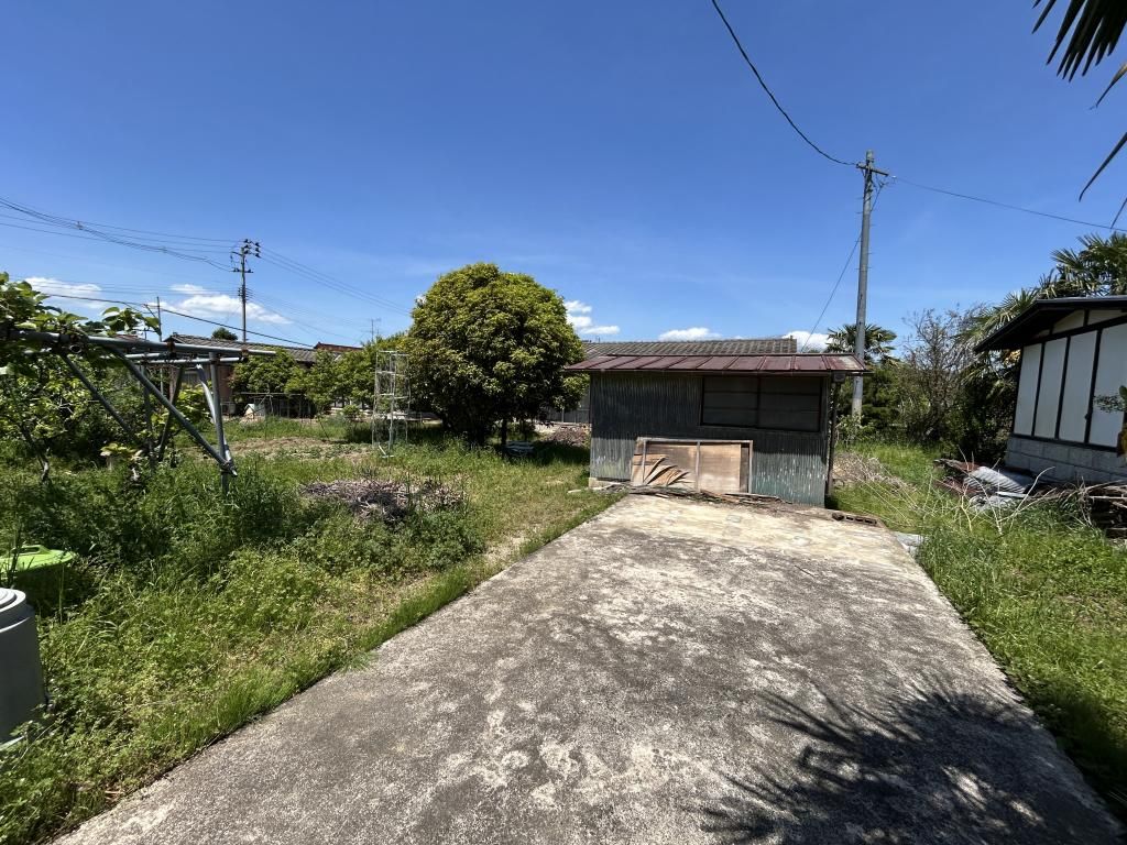 4DK Detached House on 532 sqm Land in Fukushima City - Thumbnail 4