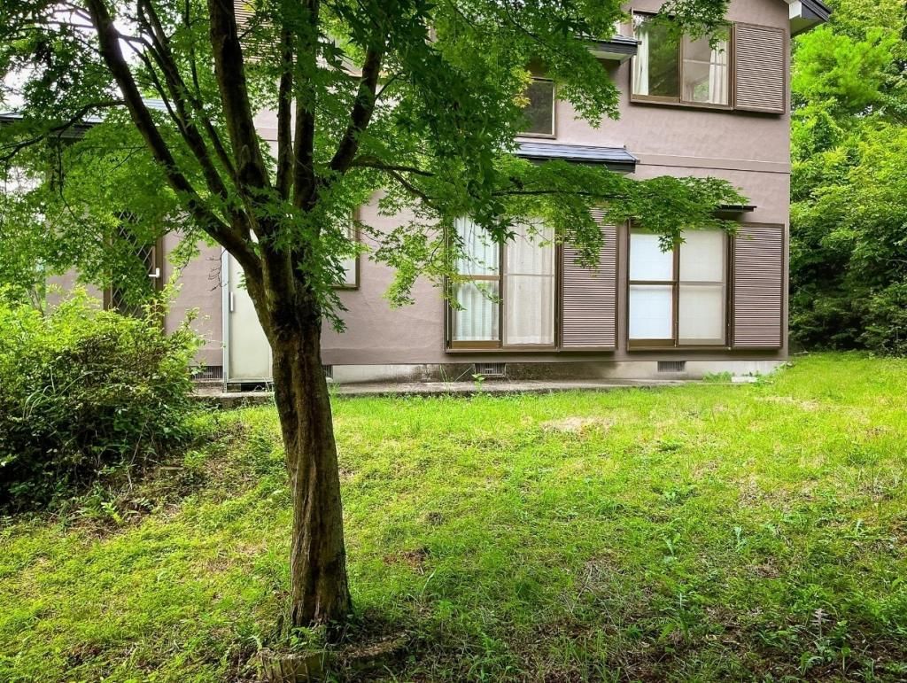 Spacious 3LDK Home with Large Garden in Nasu Highlands, Tochigi - Thumbnail 3