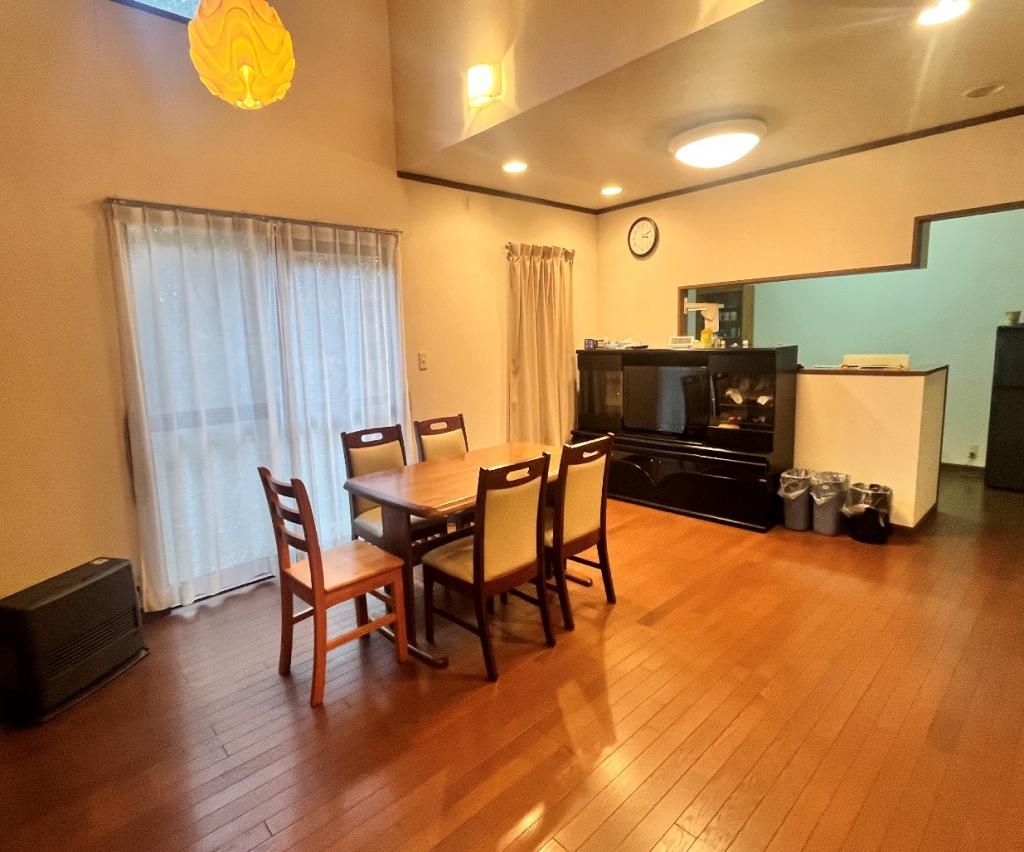 Spacious 3LDK Home with Large Garden in Nasu Highlands, Tochigi - Thumbnail 4