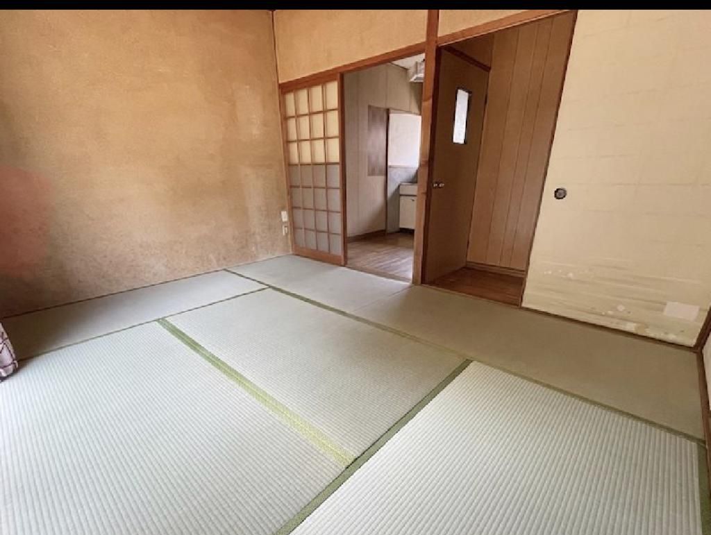 1K Rental Townhouse in Miyawaka, Fukuoka | Pet Negotiable - Thumbnail 4